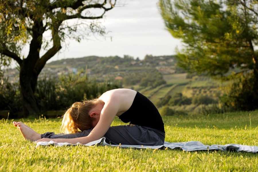 Bedtime Yoga: Relax and Unwind Before Bed — EXHALE YOGA RETREATS